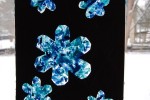 Easy Snowflake Suncatchers