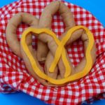 feltpretzels1