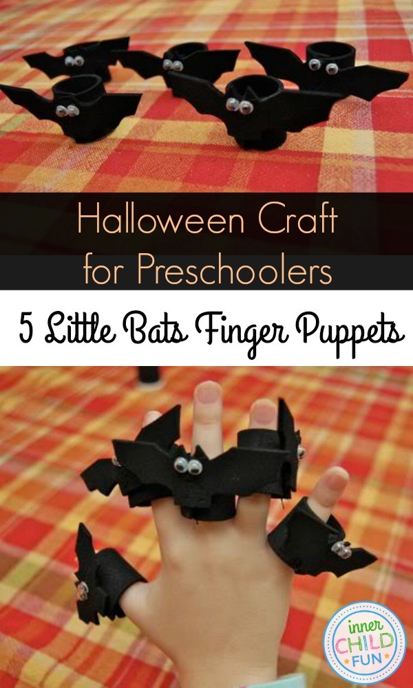 Five Little Bats Finger Puppet Playset