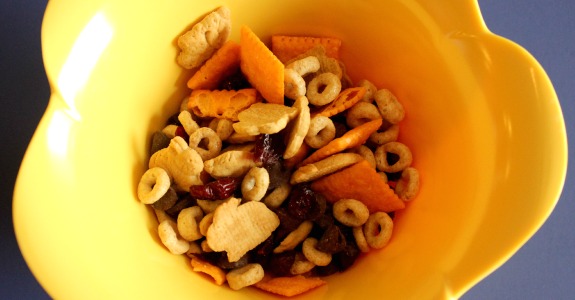simple trail mix