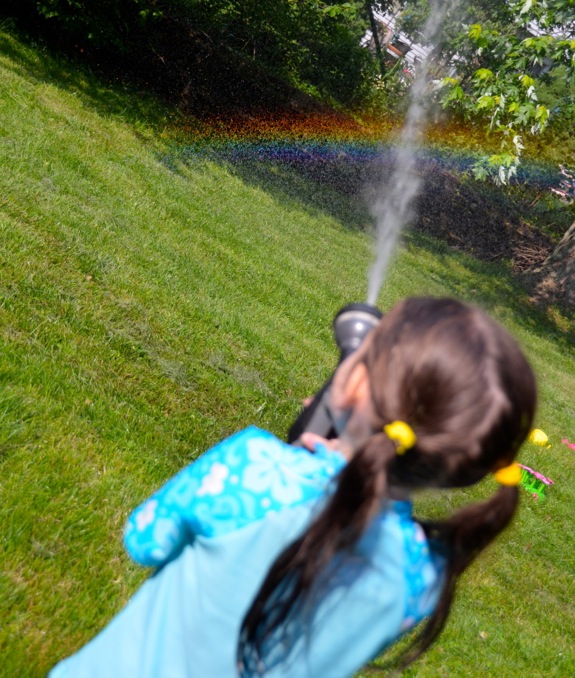 10 Ways to Play and Learn with Water Outdoors