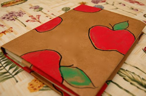 10 Apple Crafts and Activities for Preschoolers