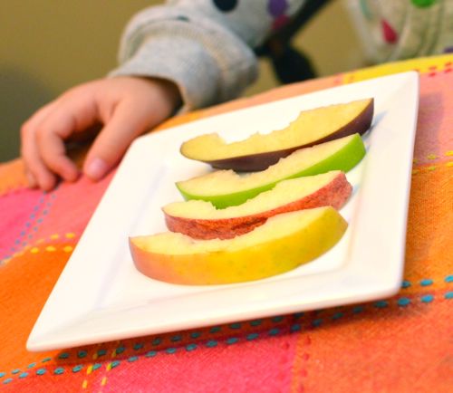 10 Apple Crafts and Activities for Preschoolers