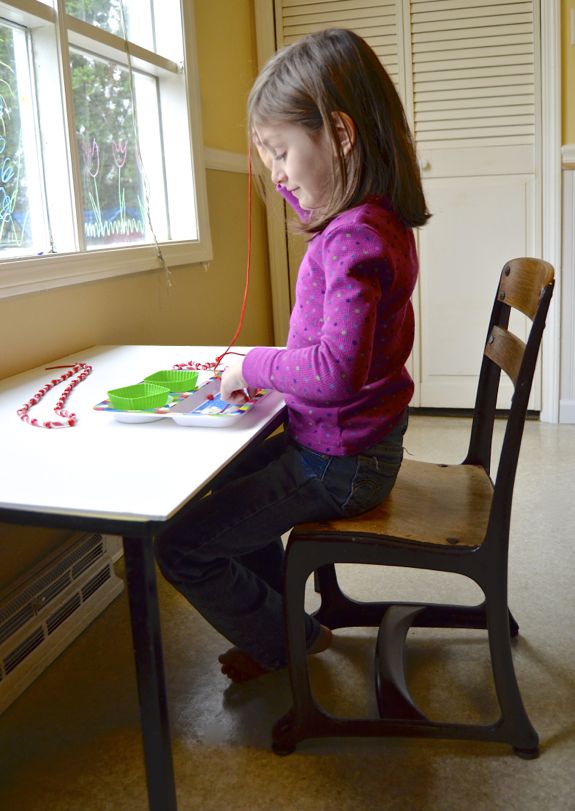 Holiday Gift Kids Can Make -- Peppermint Necklace