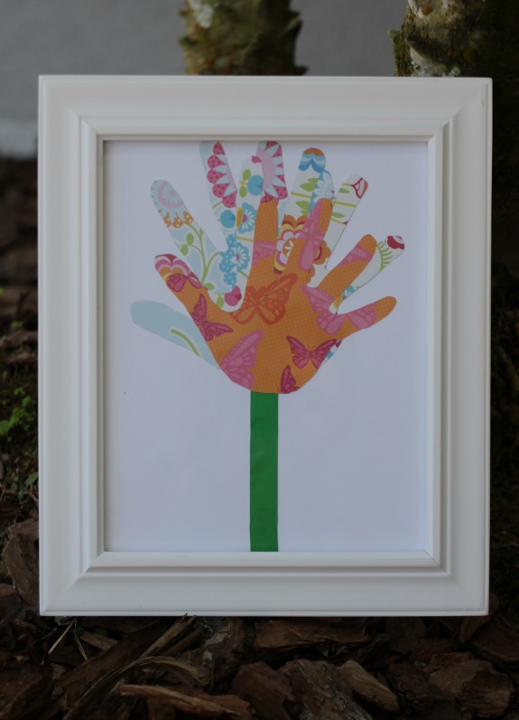 This Framed Handprint Flower Makes a Great Kid Made Mother's Day Gift!