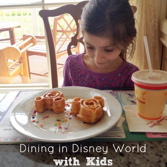 Dining in Disney World with Kids