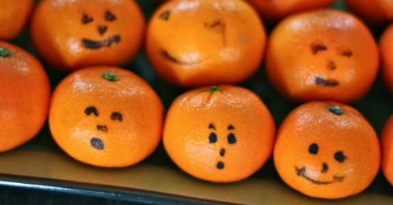 5 Tips for Hosting a Pumpkin Painting Party