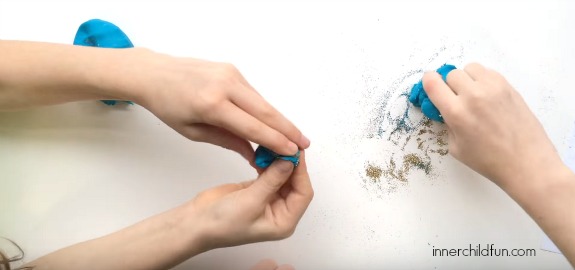 How to Clean Up Glitter