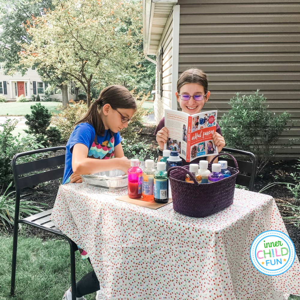 Easy Paper Marbling with The Artful Parent